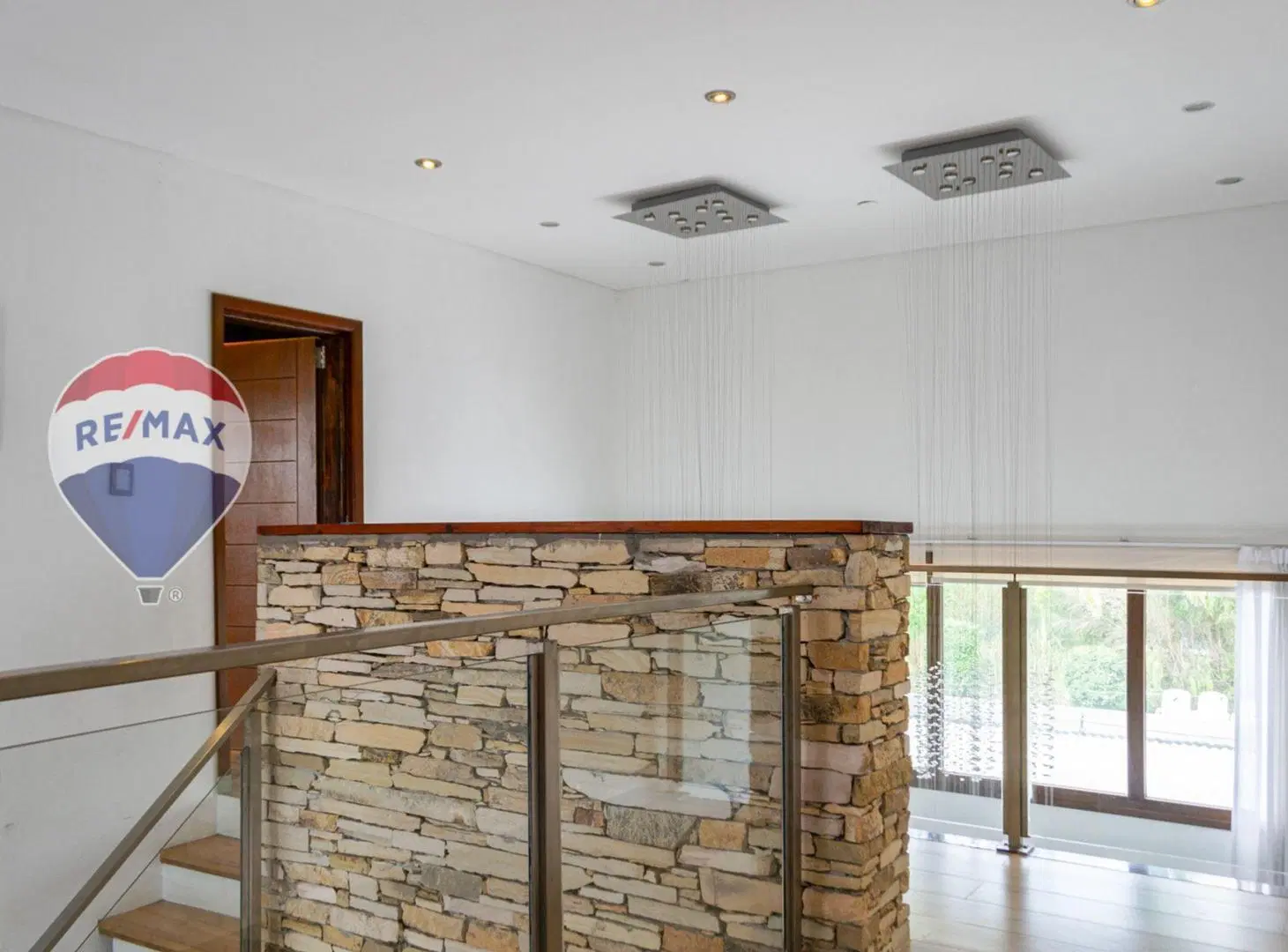 CASA EN ALQUILER CANNING SANTA RITA 5