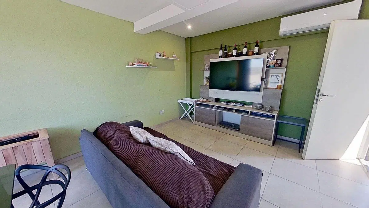 VENTA DEPARTAMENTO 3 AMBIENTES AMPLIO C/ COCHERA 4