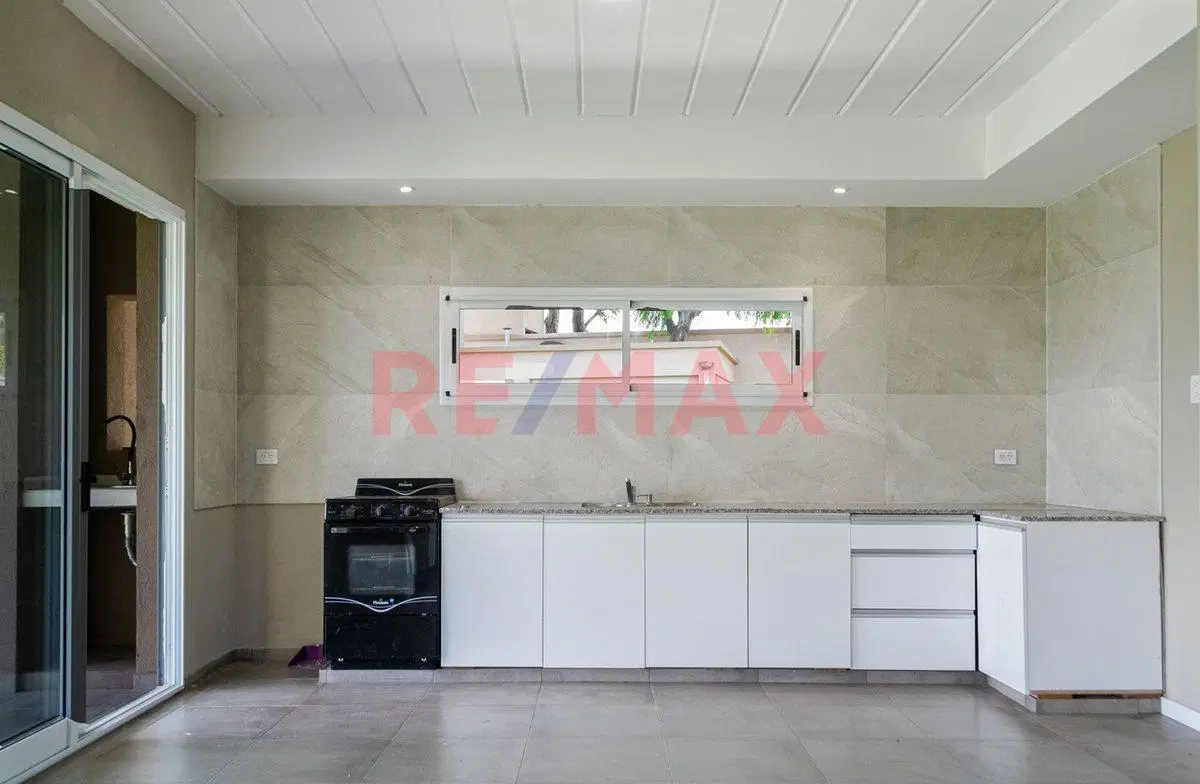 ALQUILER CASA HORIZONTES AL SUR-5 AMBIENTES 4