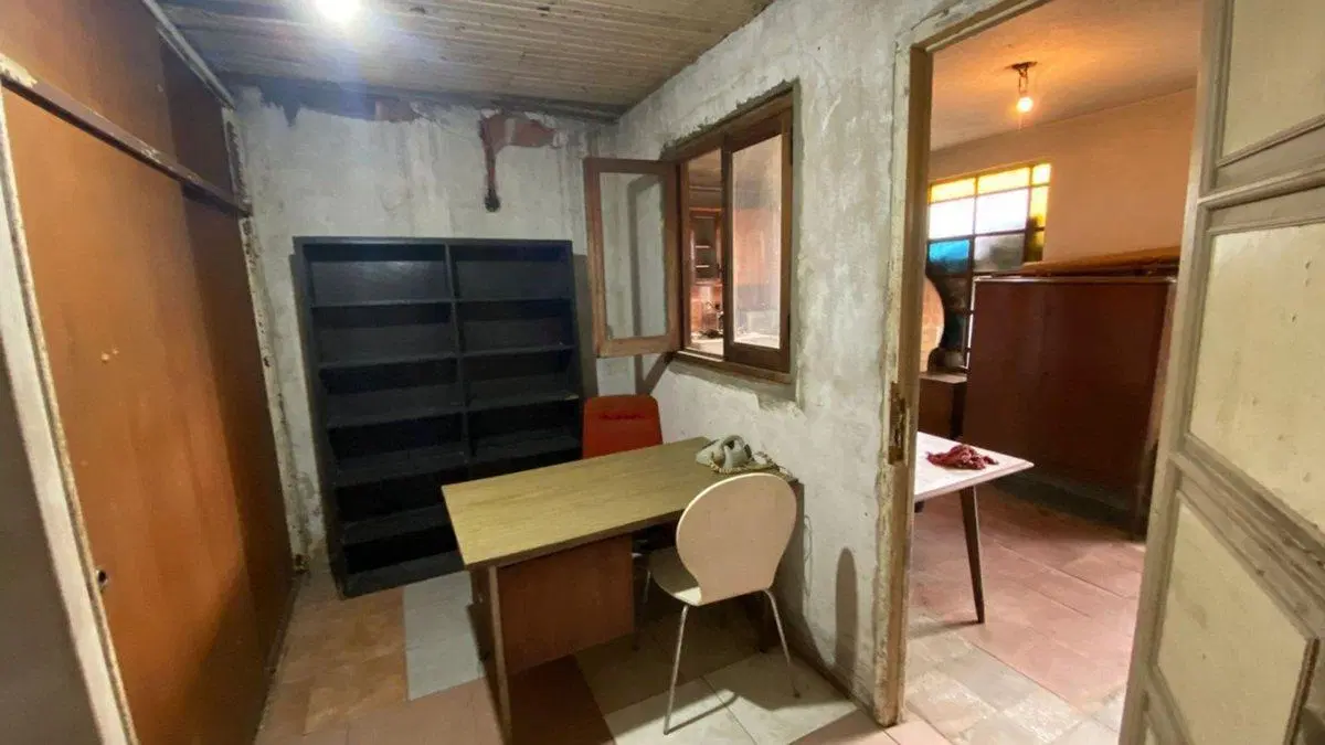 VENTA TERRENO 10X46 CON GALPON Y OFICINA EN LUJAN 2