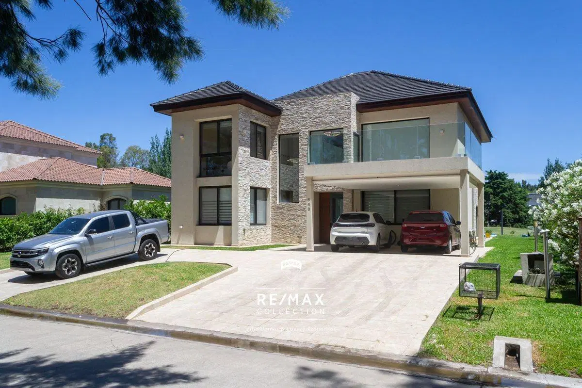 CASA EN VENTA 6 AMBIENTES SAINT THOMAS ESTE OESTE 4
