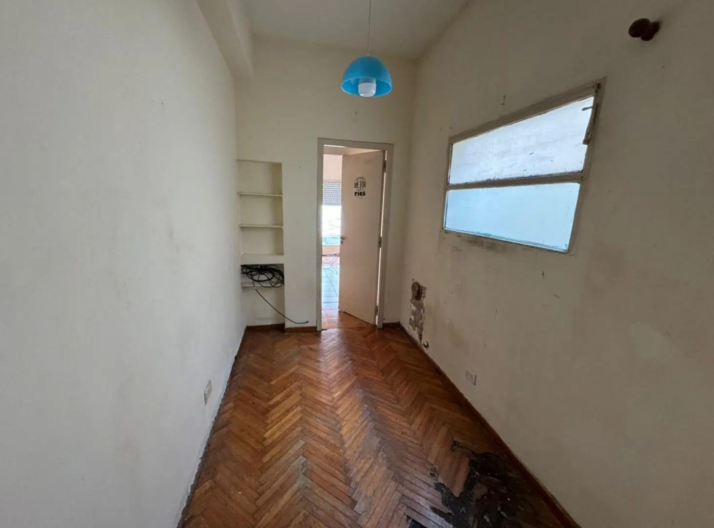 Departamento 1 y 1/2 amb. - Balcón - A refaccionar 5