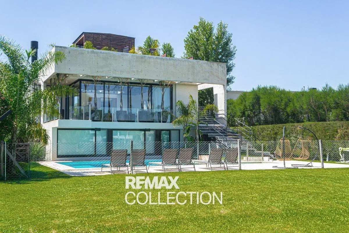 CASA EN VENTA EN TERRALAGOS CANNING 4