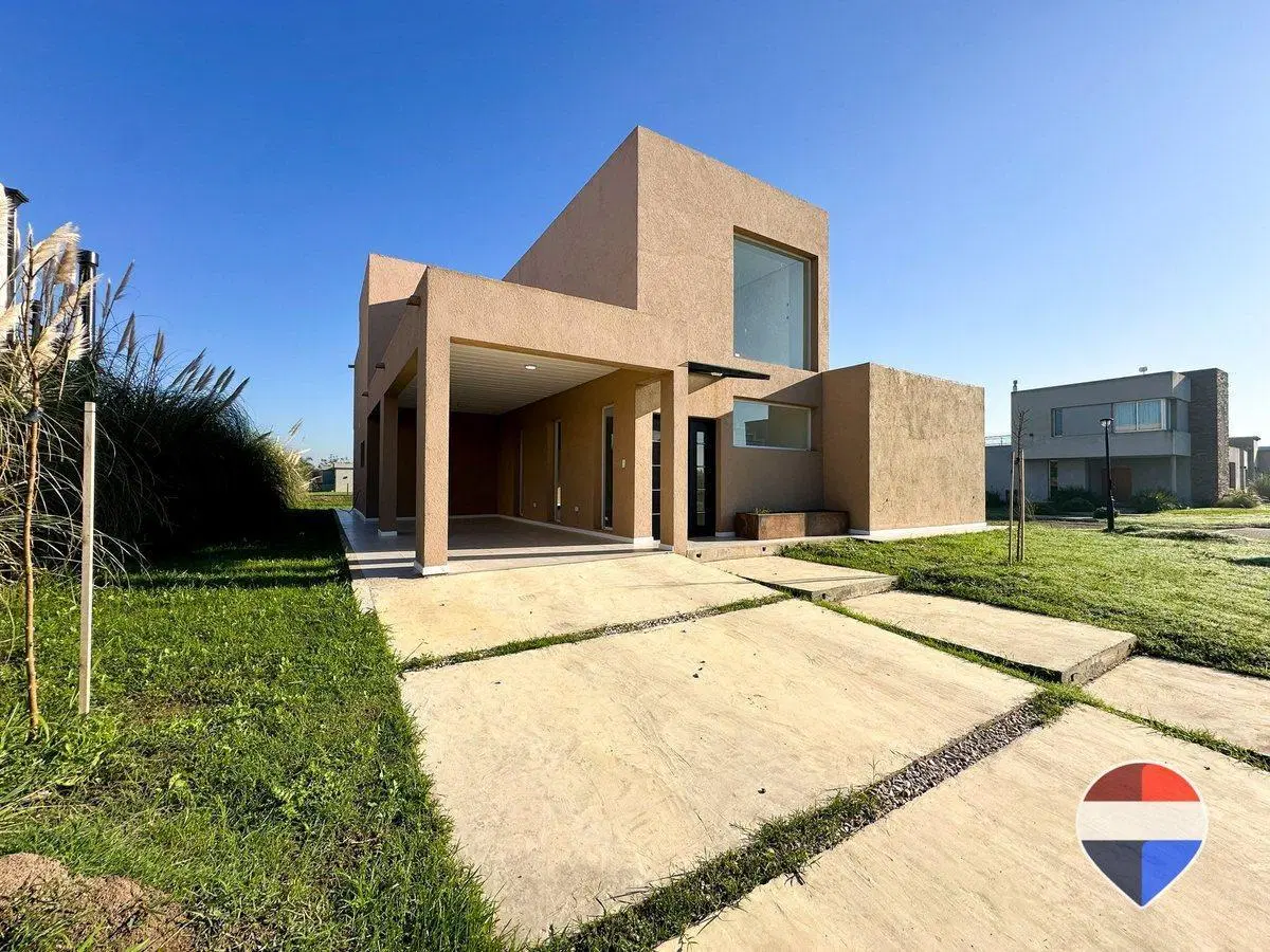 Casa a Estrenar 4 AMBIENTES en Horizontes al Sur 5