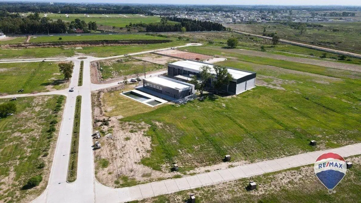 LOTE EN SAINT THOMAS CHICO, CANNING CON PROYECTO 2