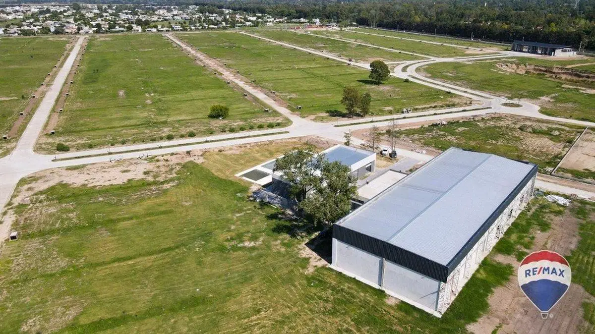 LOTE EN SAINT THOMAS CHICO, CANNING CON PROYECTO 3