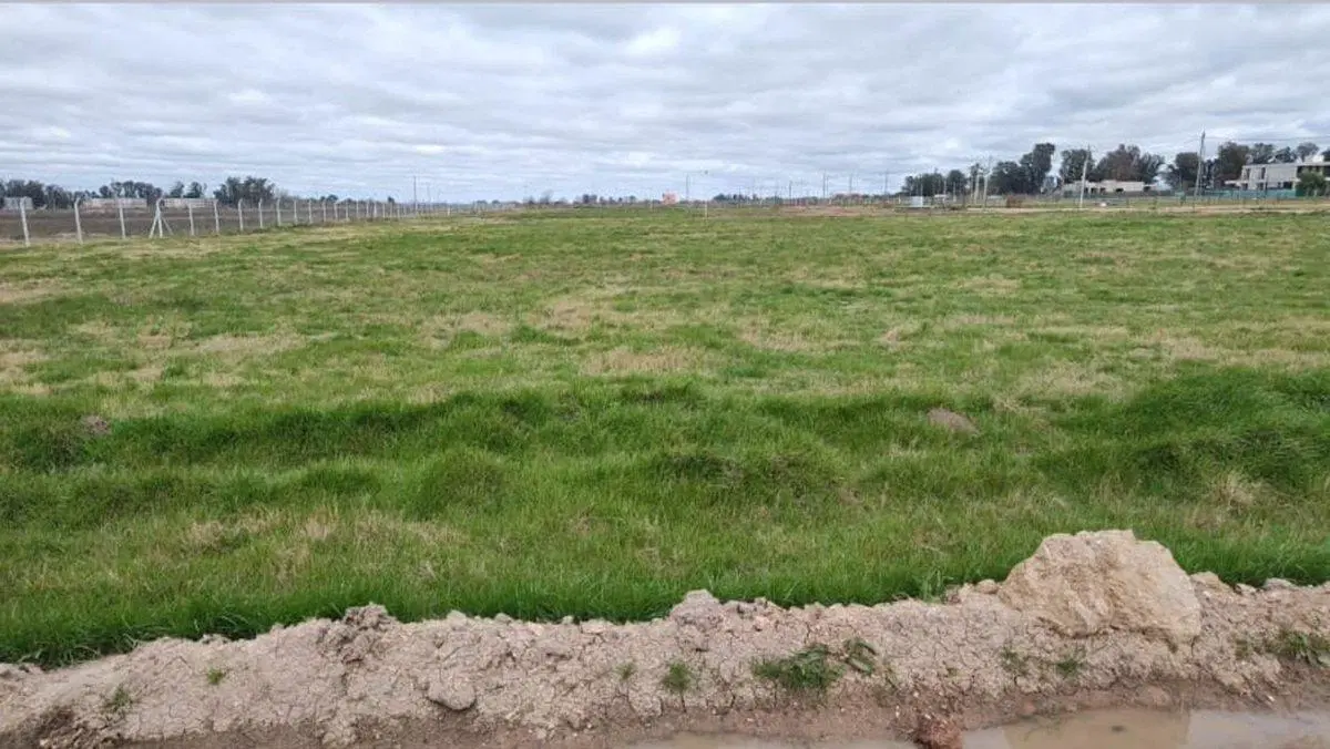 Lote de 850 m2 - Barrio Las Perdices 2 4