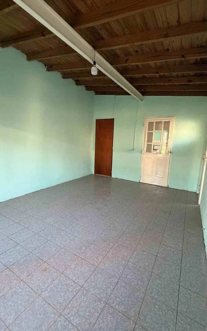OPORTUNIDAD CASA EN VENTA EN EZEIZA 8