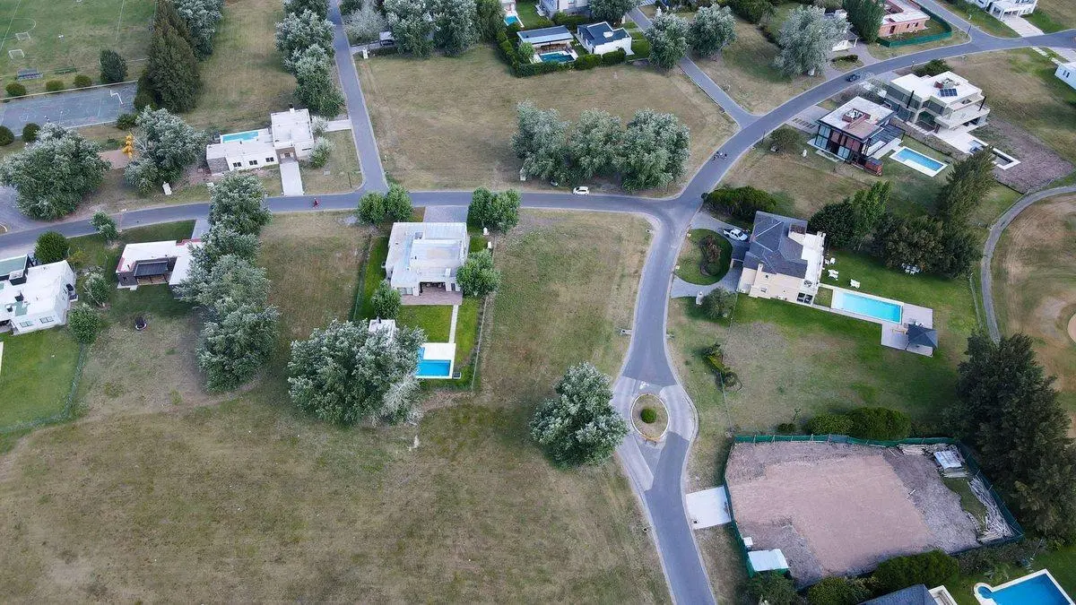 LOTE INTERNO EN VENTA SAN ELISEO COUNTRY & GOLF 2