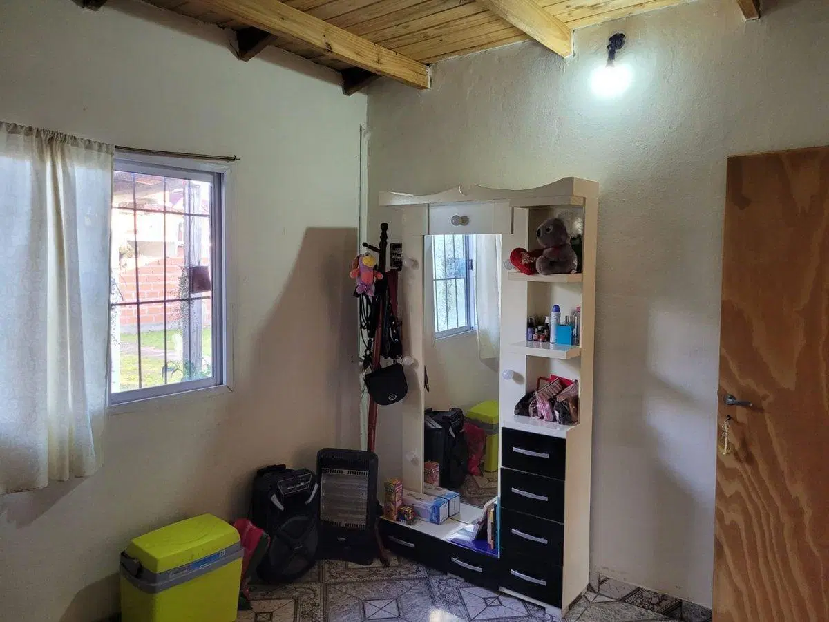 VENTA CASA 4 AMBIENTES CON COCHERA EN LA UNIÓN 8