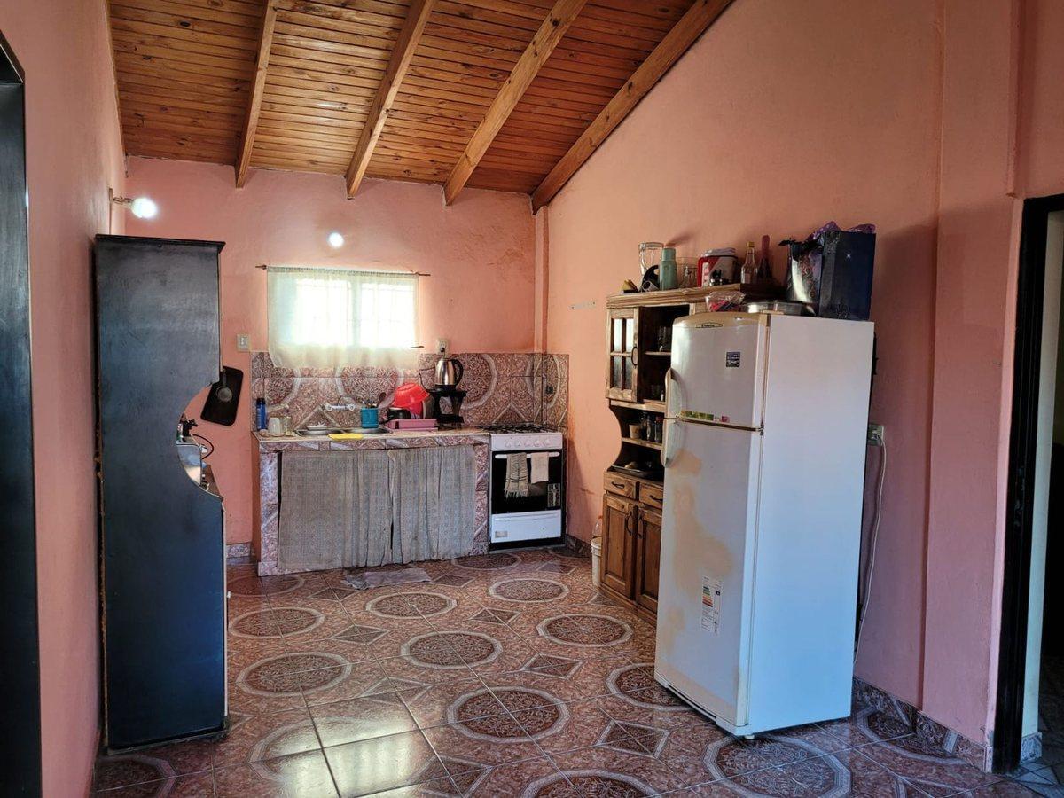 Foto de VENTA CASA 4 AMBIENTES CON COCHERA EN LA UNIÓN, imagen 1