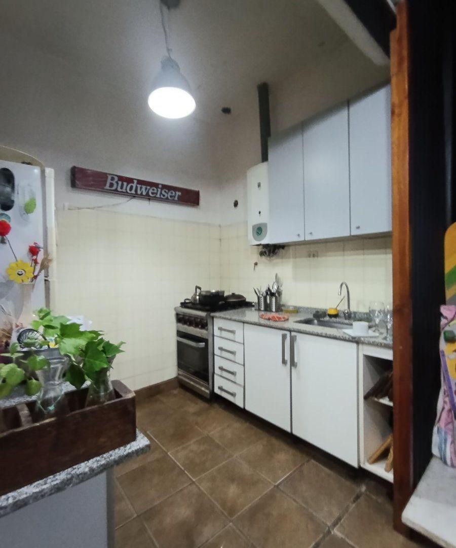 Foto de VENTA PH 3 AMB. CIUDADELA SUR, imagen 2