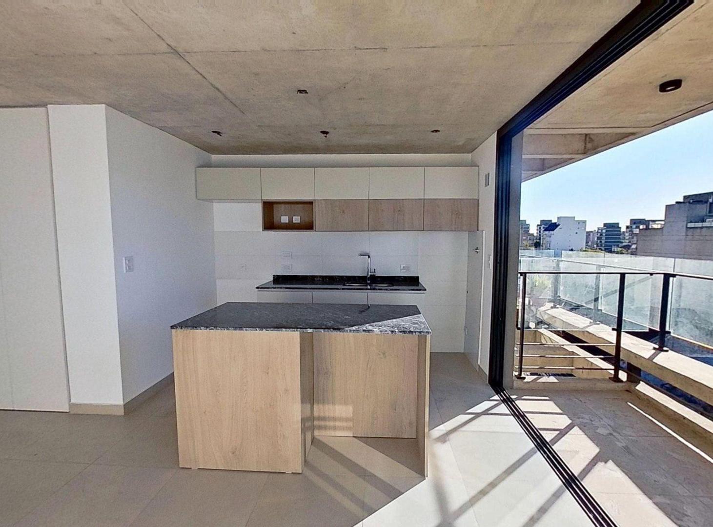 Foto de VENTA DEPARTAMENTO 2 AMBIENTES AMPLIO MORON CENTRO, imagen 2