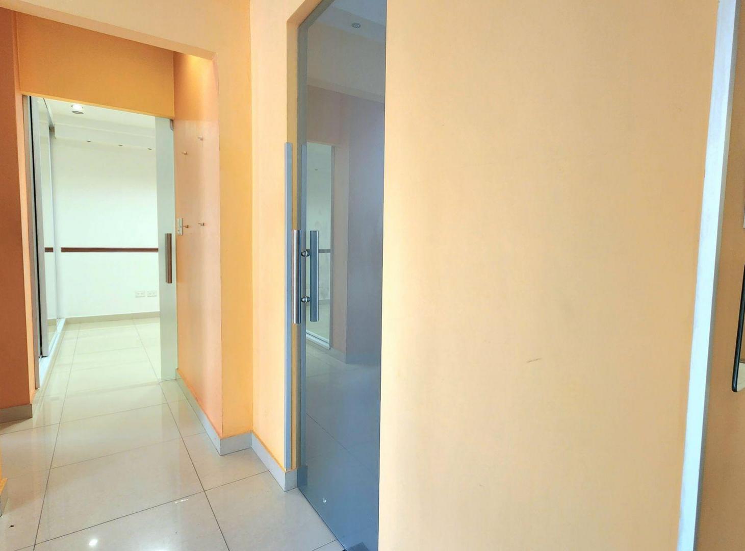 Foto de DEPARTAMENTO 3 AMB C/ DEP APTO PROFESIONAL RETIRO, imagen 4