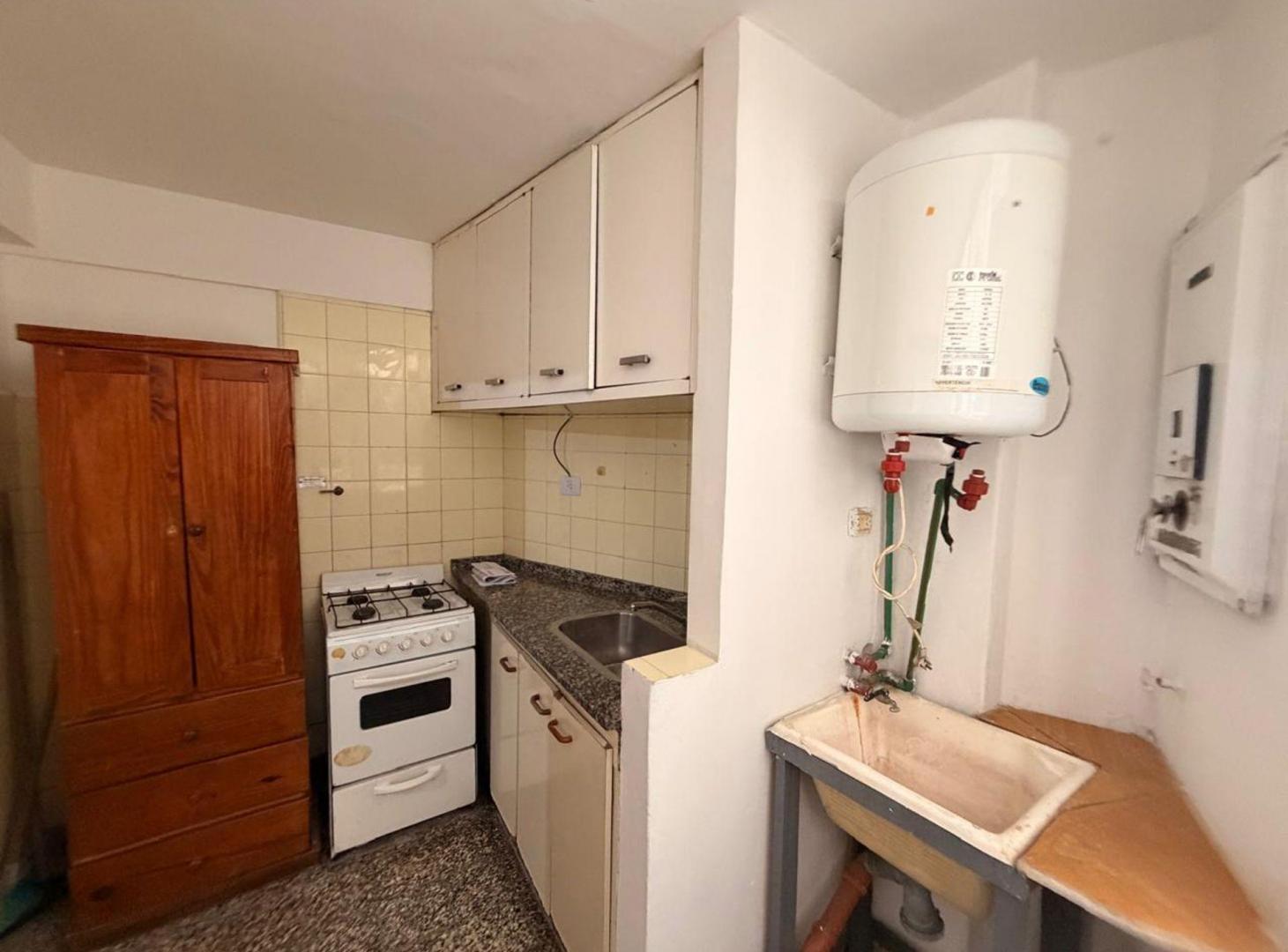 Foto de VENTA MONOAMBIENTE A REFACCIONAR EN CABALLITO, imagen 3
