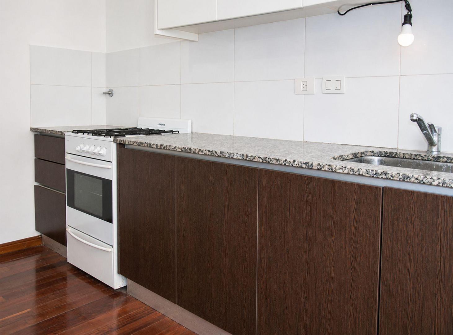 Foto de VENTA DEPTO 2 AMB PALERMO C/COCHERA, BALCÓN, imagen 5