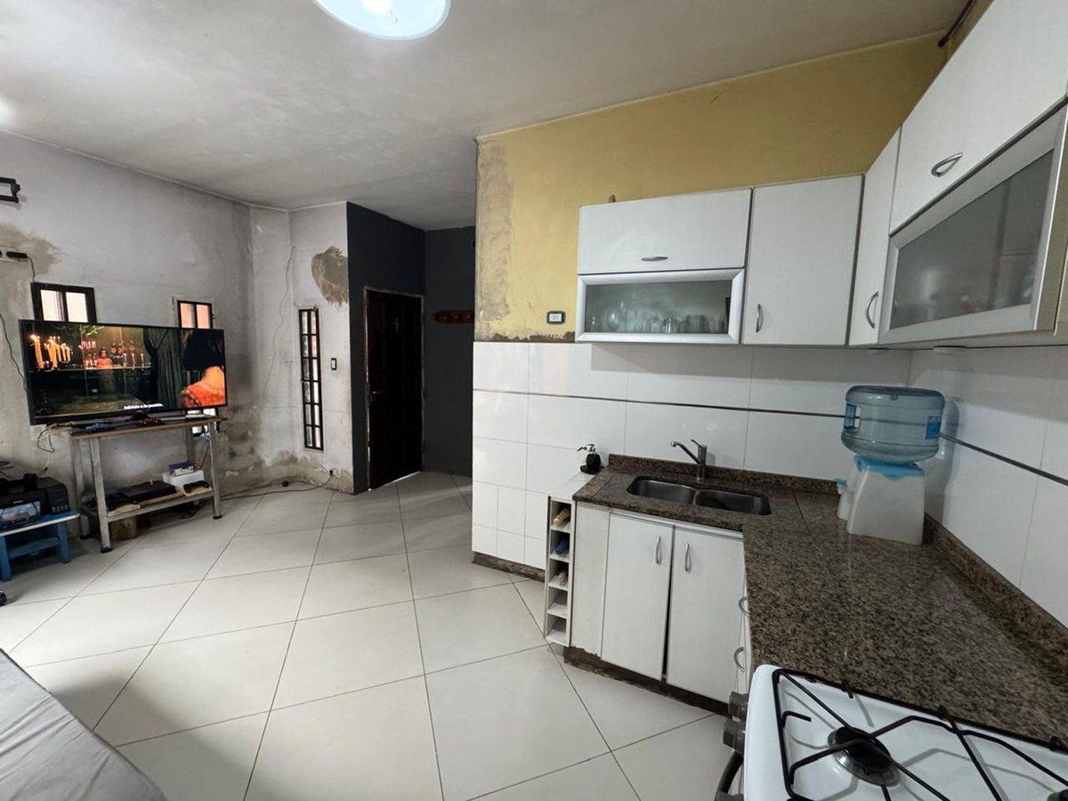 Foto de PH EN VENTA 3 AMBIENTES CON PATIO ISIDRO CASANOVA, imagen 2