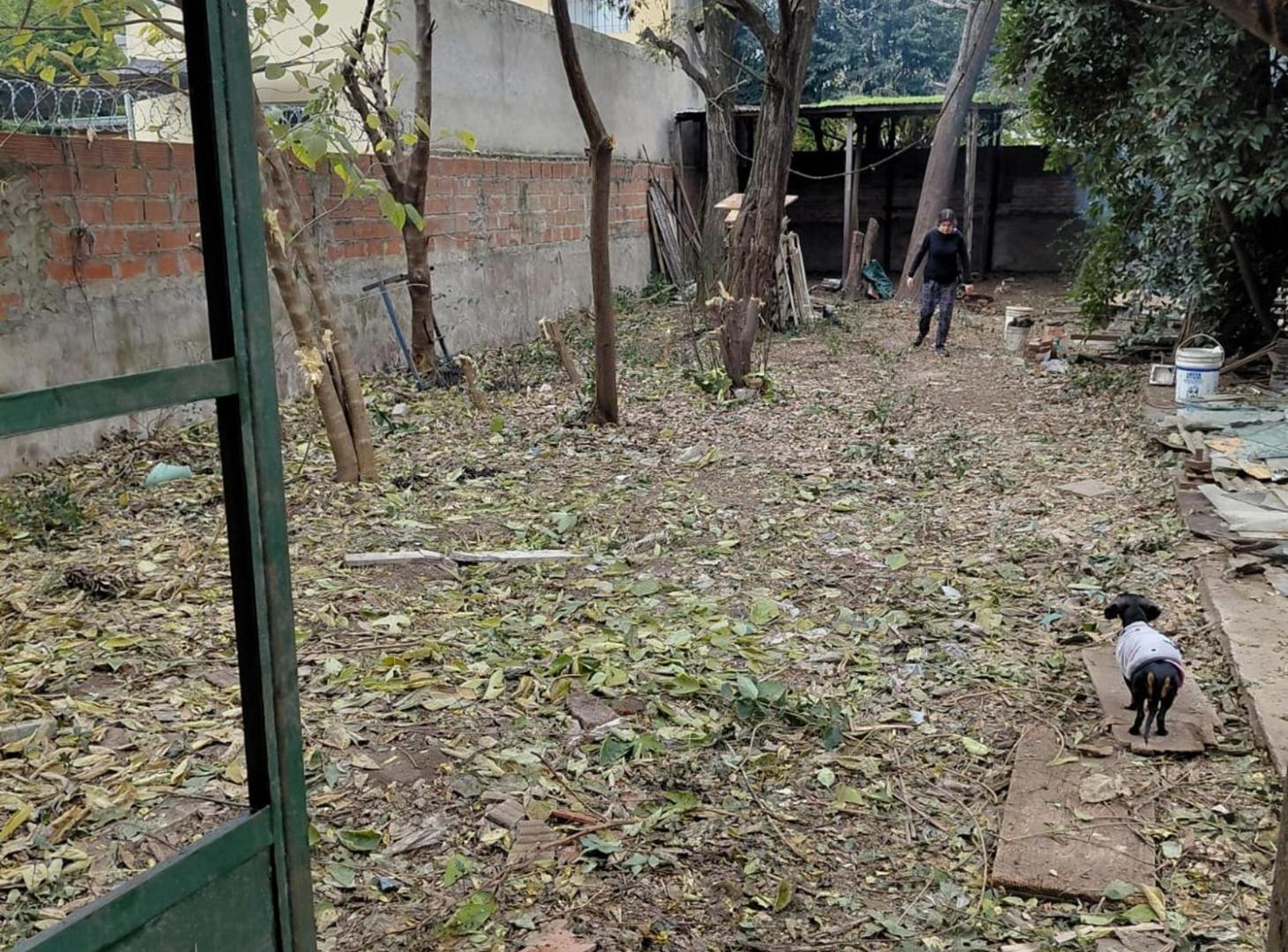 Foto de VENTA TERRENO 10X46 CON GALPON Y OFICINA EN LUJAN, imagen 5