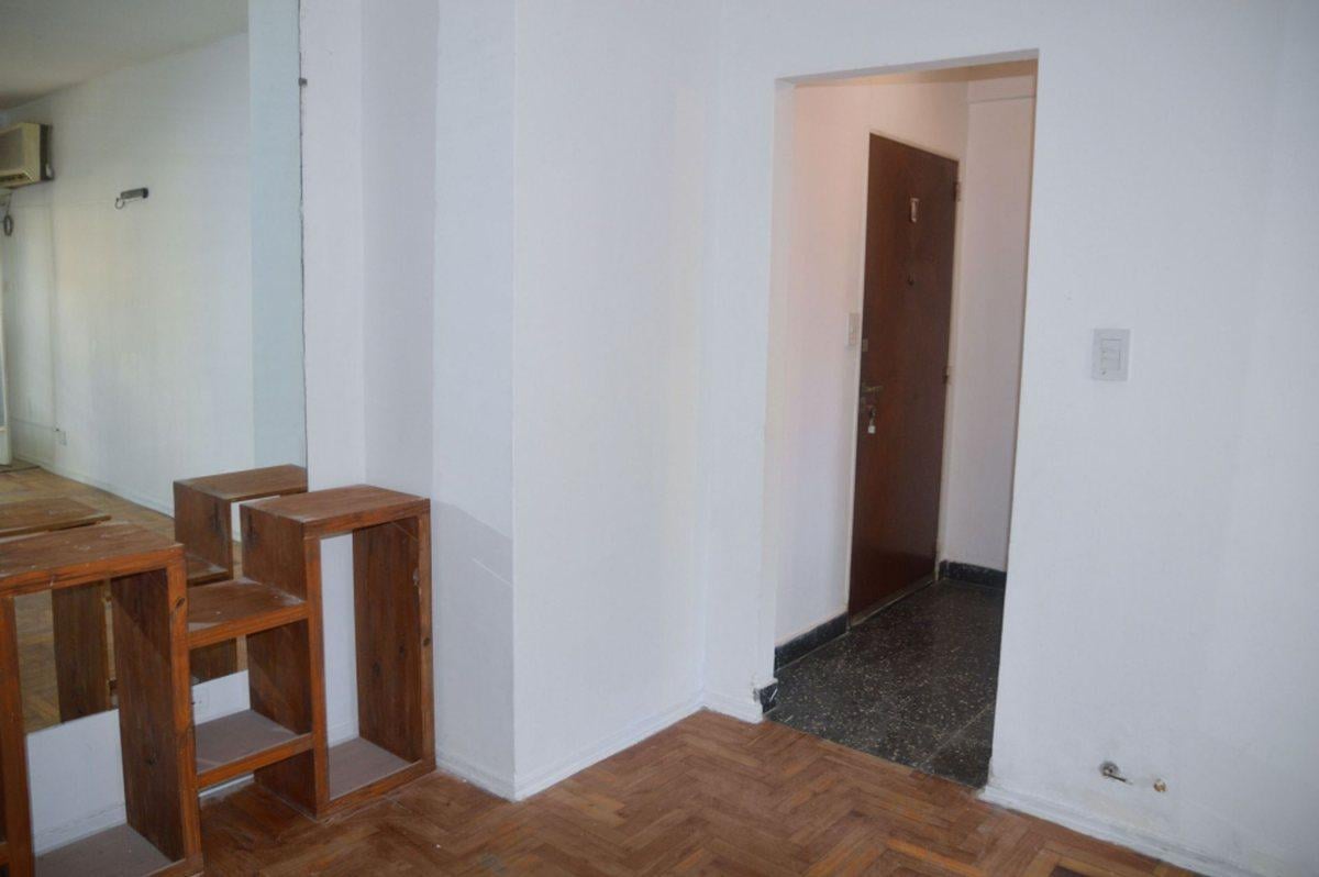 Foto de VENTA DEPTO. 3 AMB. VILLA PUEYRREDÓN CON BALCÓN, imagen 1