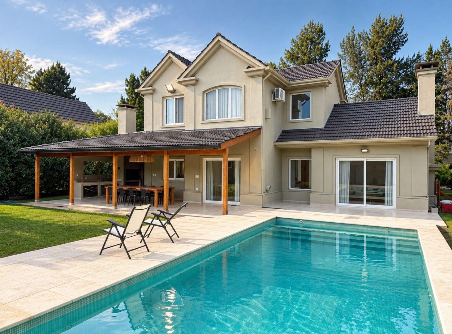 CASA EN VENTA EN EL LAUQUEN CANNING
