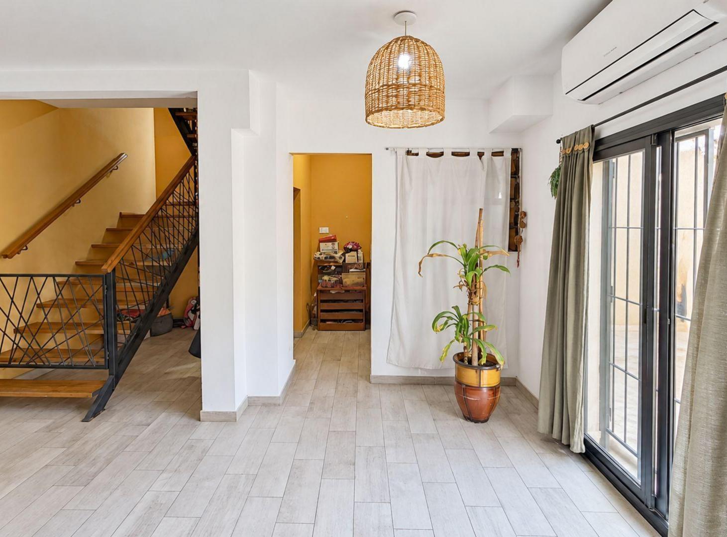 Foto de VENTA CASA 3 AMBIENTES CON PATIO-TERRAZA EN HAEDO, imagen 5
