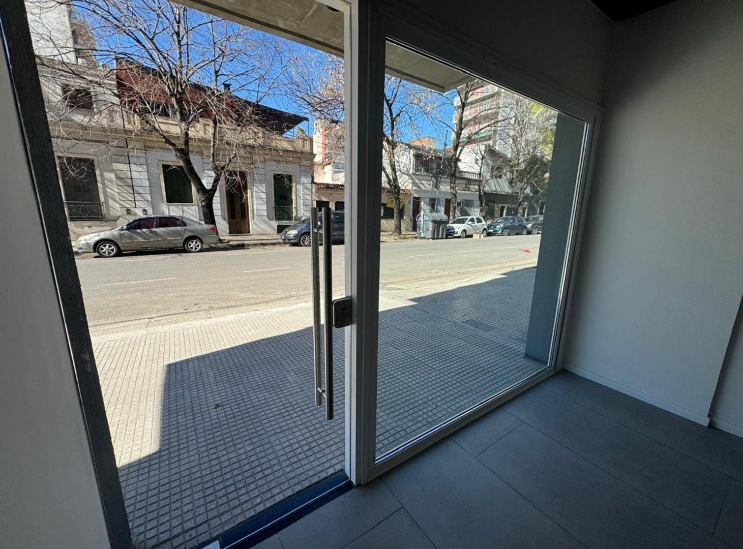 Foto de LOCAL COMERCIAL A ESTRENAR VENTA EN VILLA URQUIZA, imagen 4