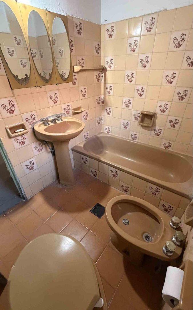 Foto de OPORTUNIDAD CASA EN VENTA EN EZEIZA, imagen 3