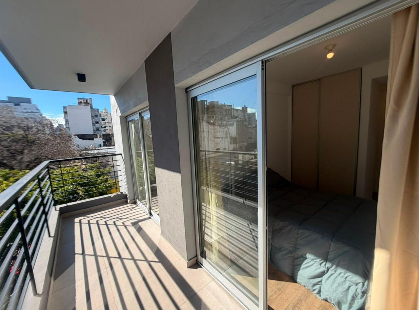 Foto de VENTA DEPARTAMENTO 2 AMBIENTES BALCON EN ALMAGRO, imagen 1