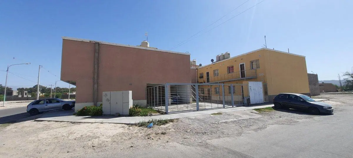 VENTA DEPARTAMENTO 2 DORMITORIOS 1° PISO RIVADAVIA 3