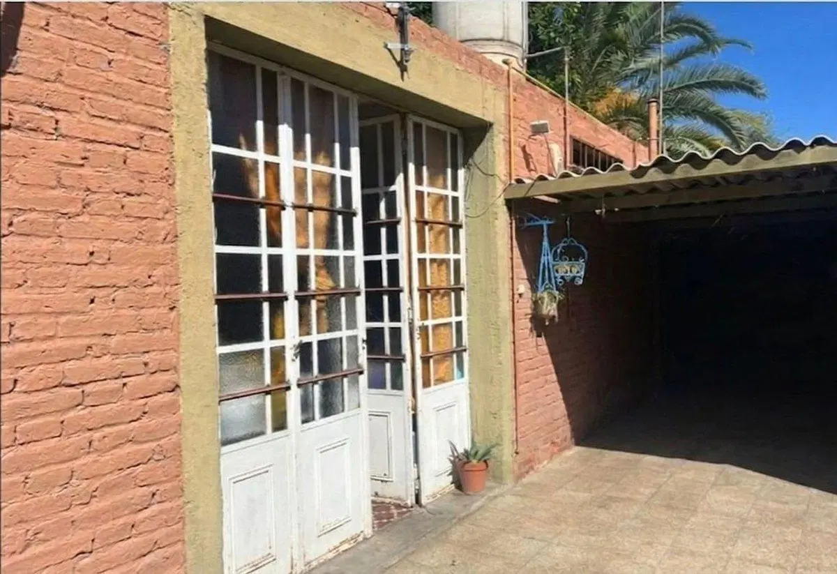CASA DE 3 HABITACIONES EN CALLE TUCUMAN CONCEPCION 3