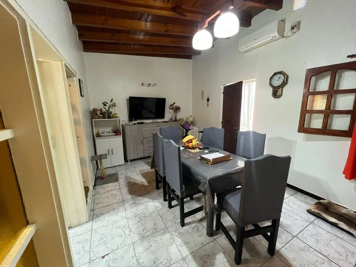 Departamento PB. 2 habitaciones, 2 baños. Capital 5