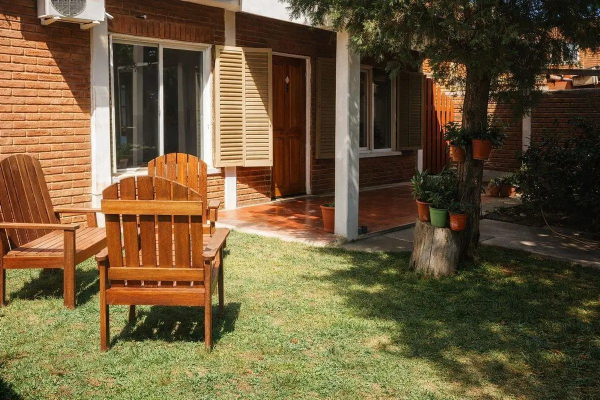 CASA APTA CREDITO,  B° ORLANDO MARINO, RIVADAVIA. 4