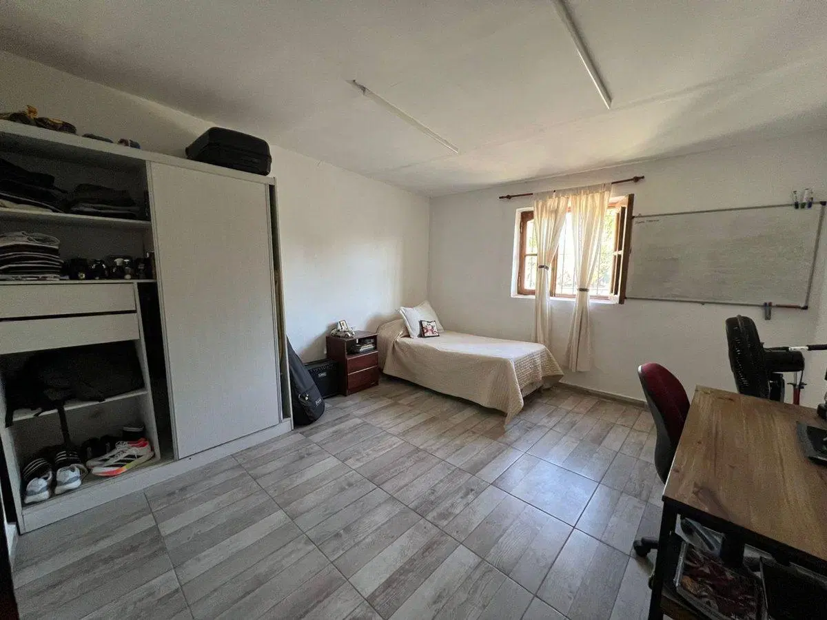 CASA ANTIGUA RECICLADA CALLE 6 Y SAN MIGUEL.POCITO 5
