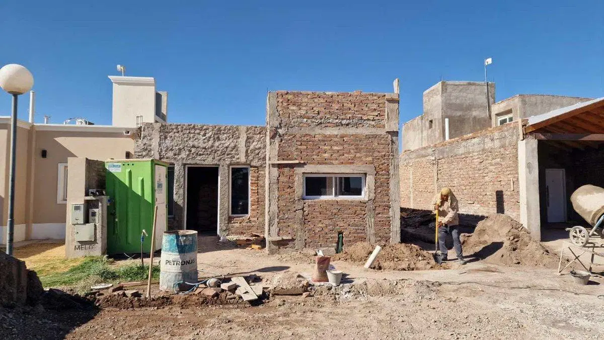 CASA EN CONSTRUCCION 2 DORMITORIOS B° LAJAS II 2