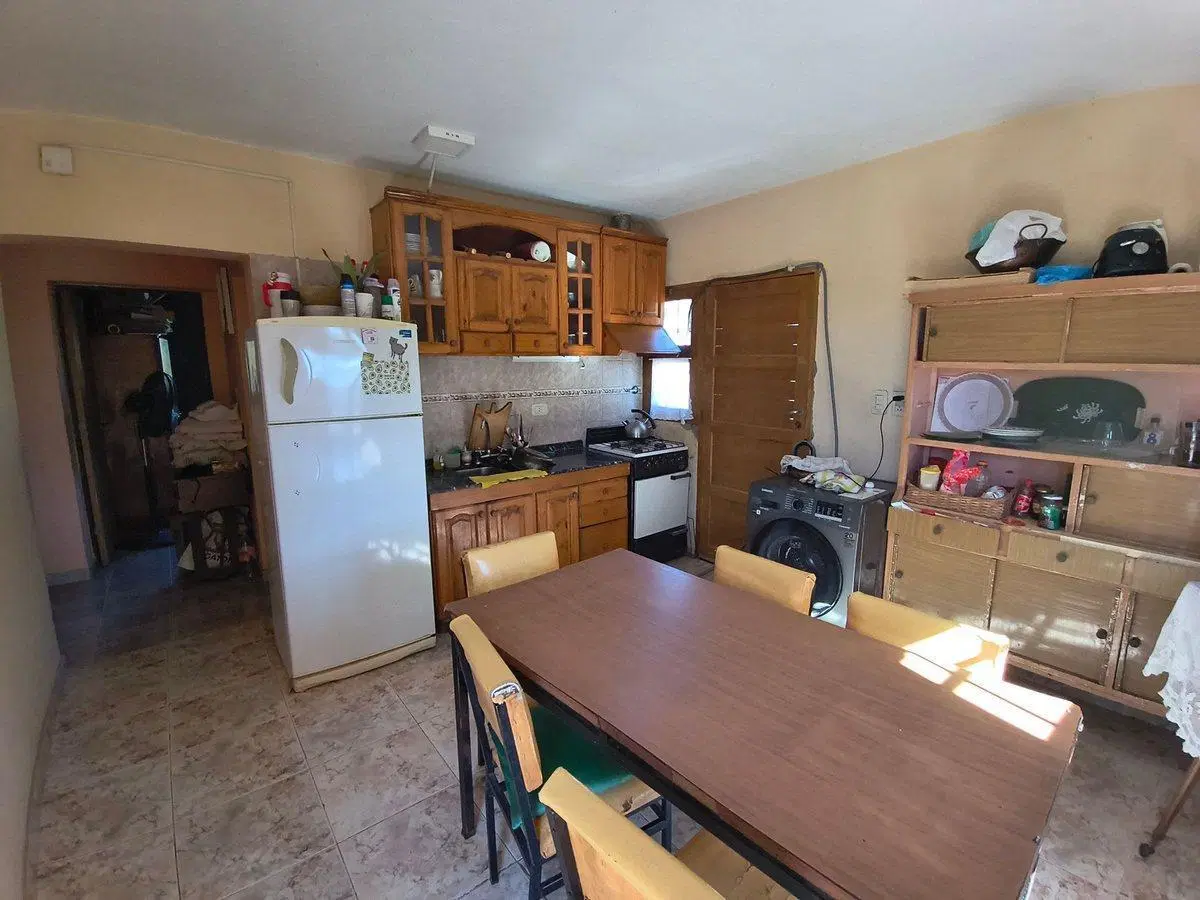 CASA DE 3 HABITACIONES. RAWSON 2