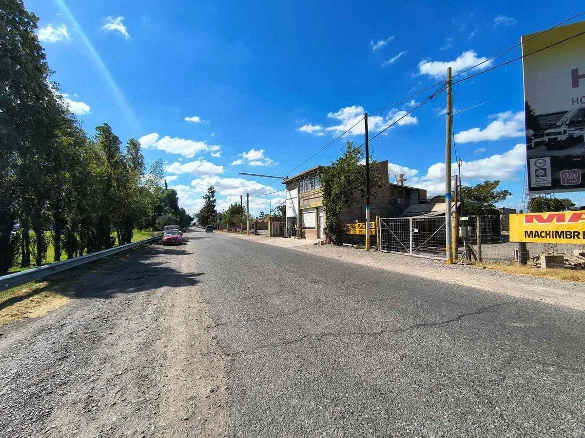 Terreno.1809 M2, sobre Ruta 40 acceso sur. Rawson 2