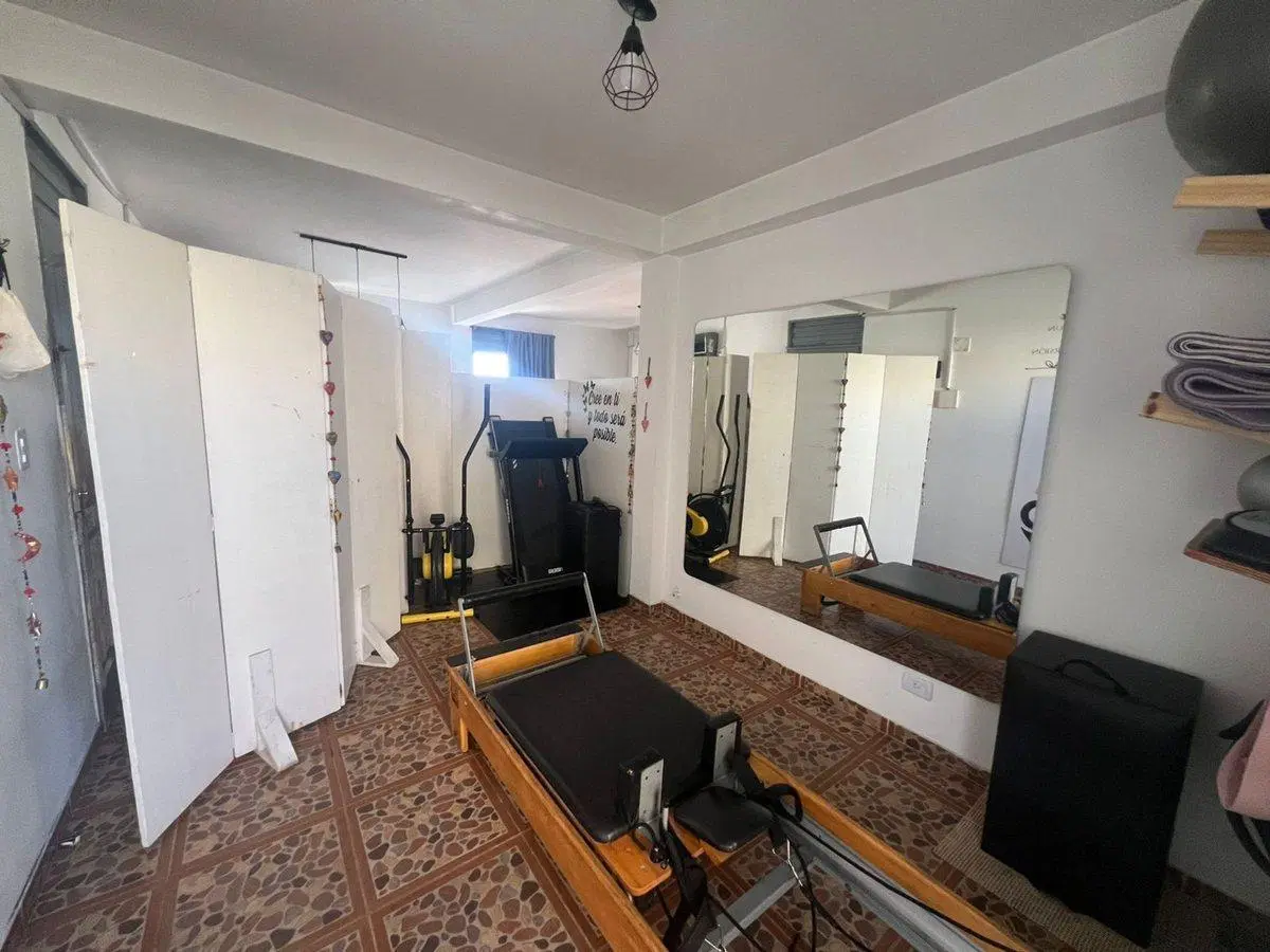 DEPARTAMENTO DE 4 DORMITORIOS. RAWSON 4