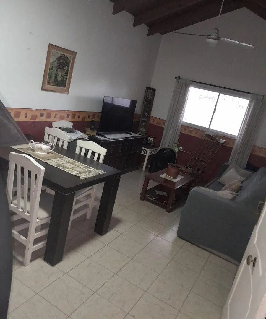 Casa de 3 habitaciones. Rivadavia 3