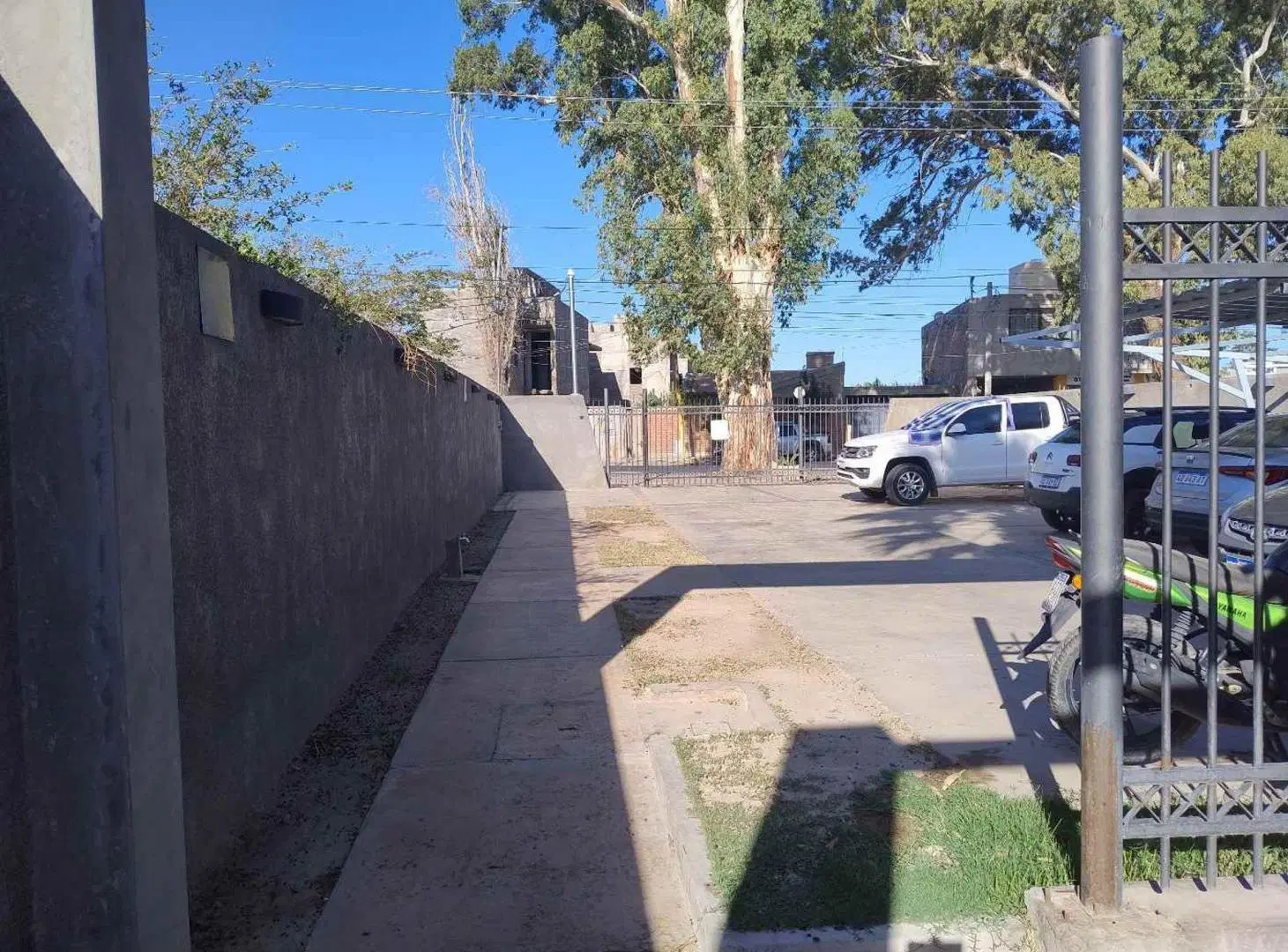 Duplex de un dormitorio, con cochera. Rivadavia 3