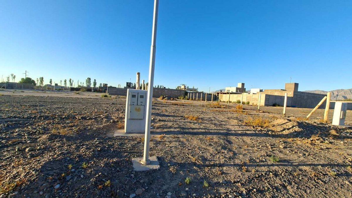 LOTE EN BARRIO PRIVADO SOL NACIENTE, RIVADAVIA