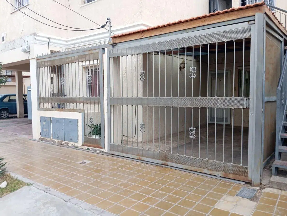 DEPARTAMENTO DE 2 DORMITORIOS. RIVADAVIA 3
