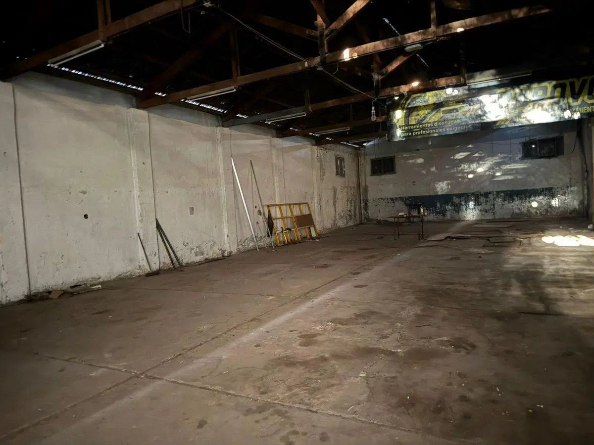 ALQUILER GALPON 245 M2 AV RAWSON. CAPITAL 5
