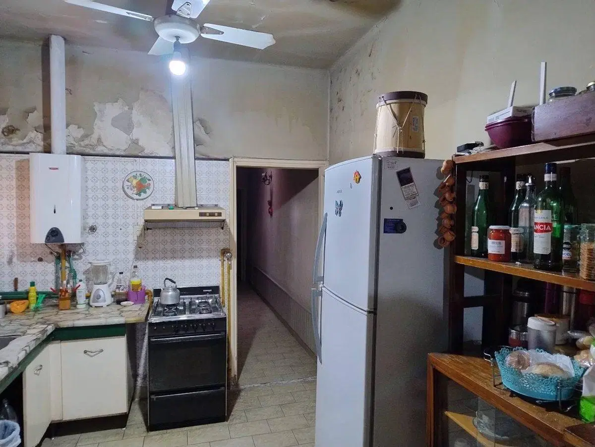 Casa 3 dormitorios, cochera y departamento interno 3