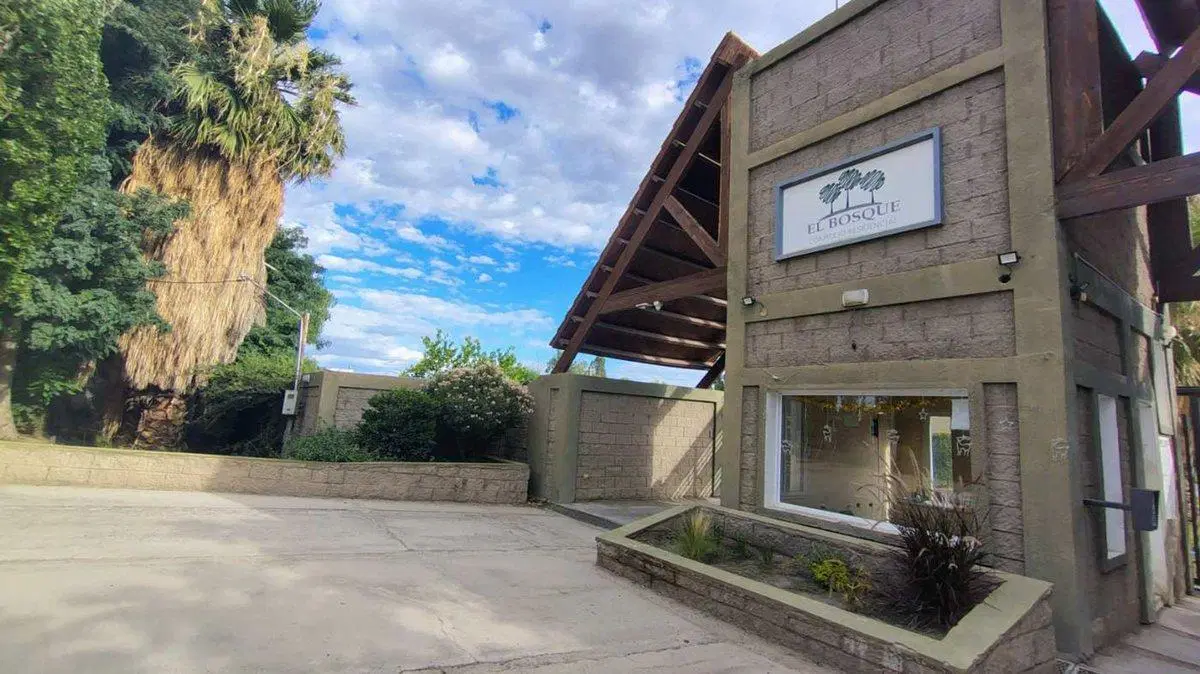 VENTA LOTE B° PRIVADO EL BOSQUE 1755 M2, MEDANITO 4