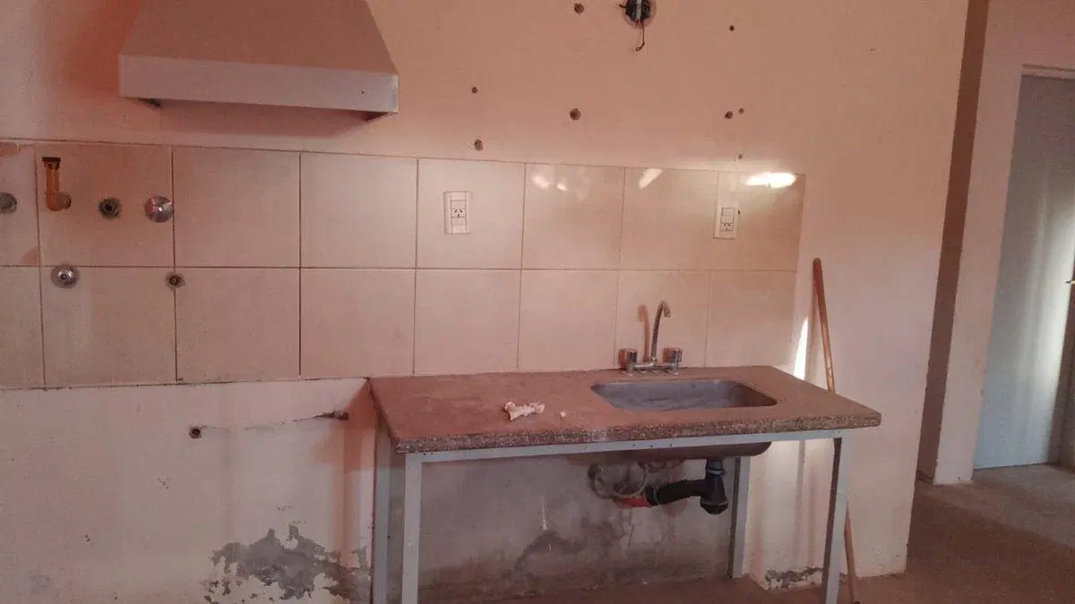 CASA EN VENTA 2 DORMITORIOS LA BEBIDA, RIVADAVIA 3