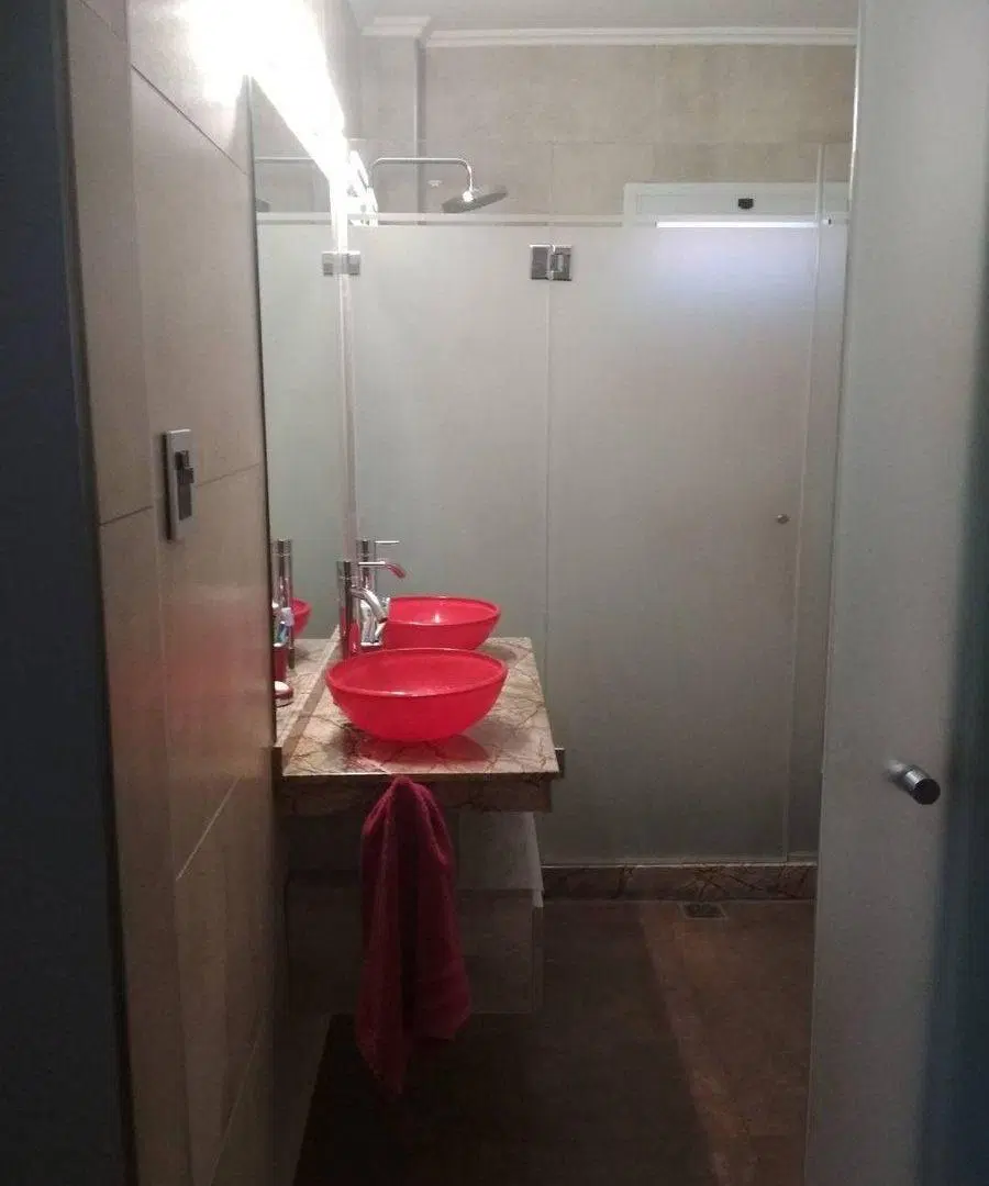 Duplex con tres cocheras y patio. APTA CREDITO 5