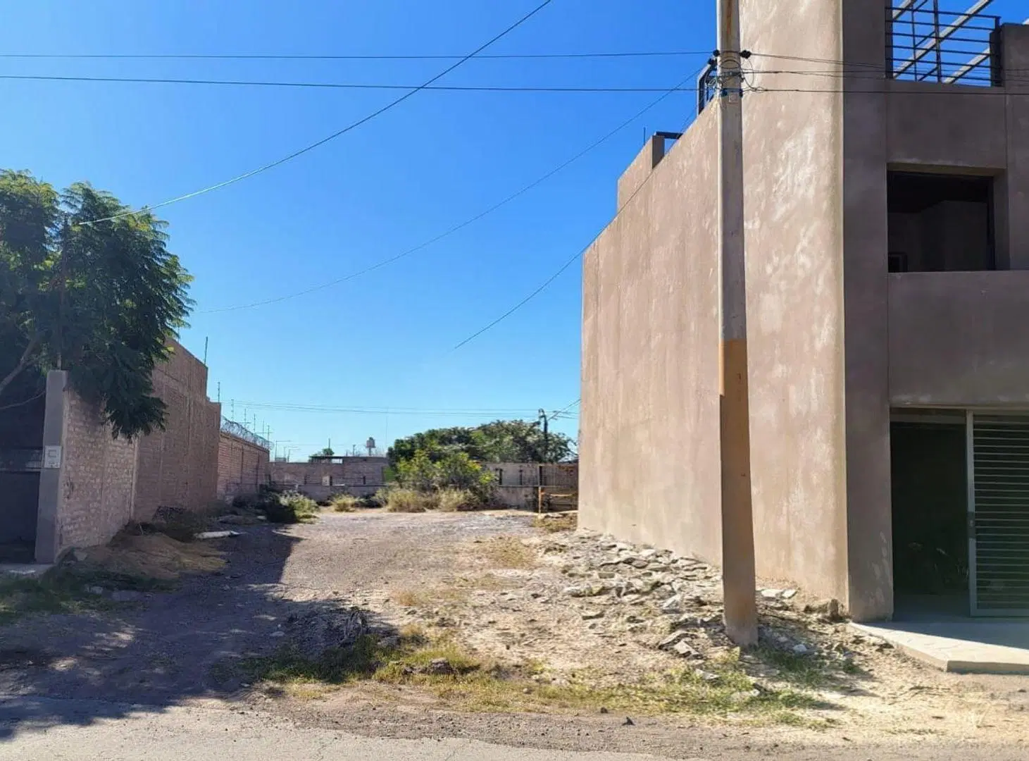 LOTE PUBLICO 308 M2 - CON DOBLE  INGRESO CAPITAL 8
