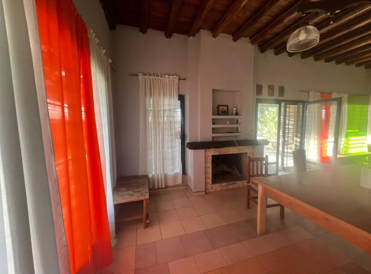 QUINTA DE 6.437 M2 CON 2 CASAS Y 2 PISCINAS.POCITO 2