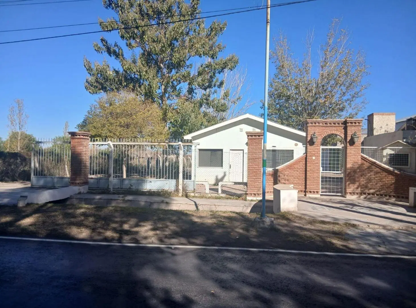 NAVE INDUSTRIAL 950 M2 A METROS DE RN 40 ALBARDON 2