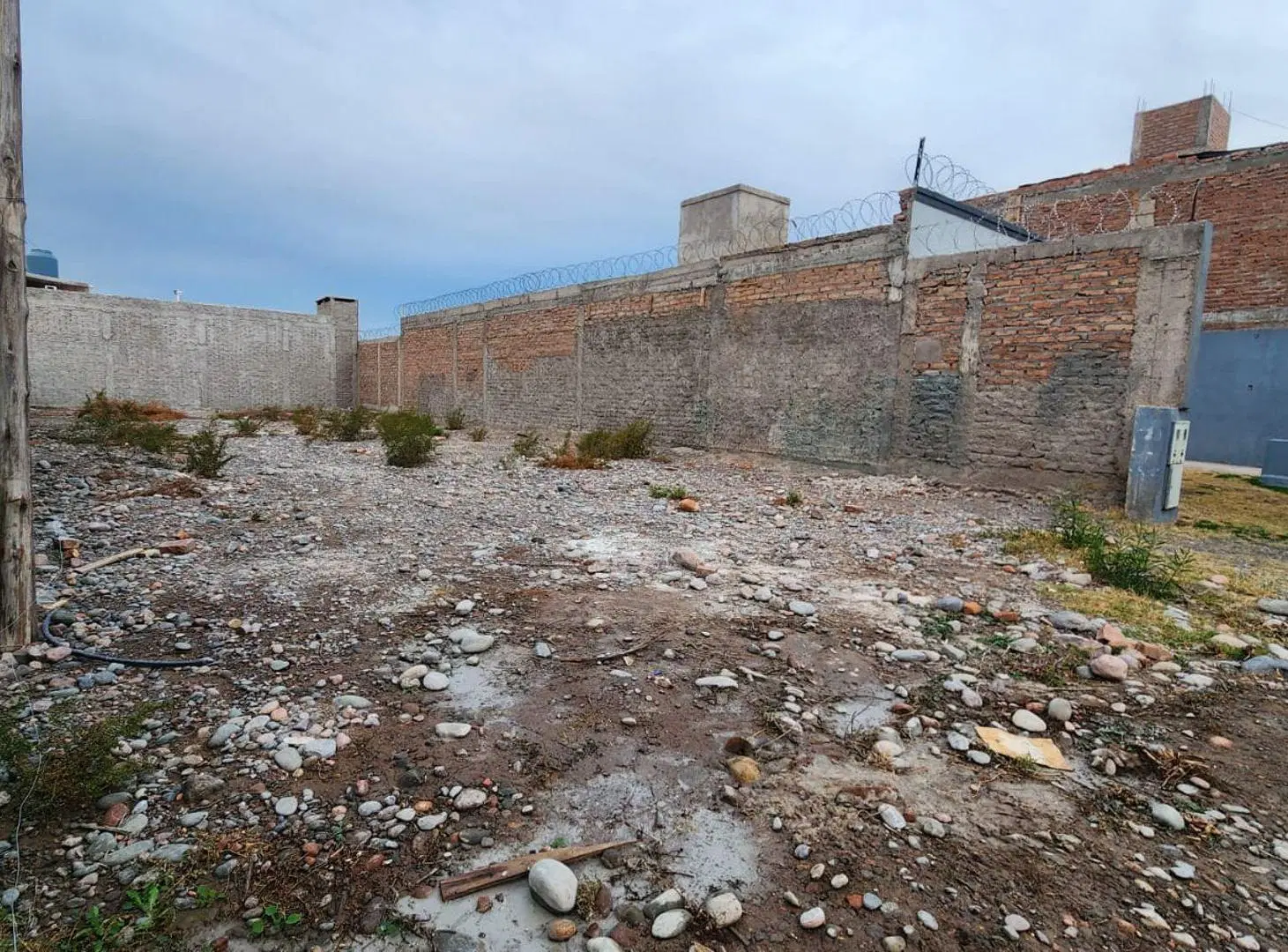 VENTA DE LOTE EN BARRIO MUDAP RIVADAVIA 2